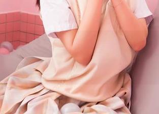 Feilin嗲囡囡 – 水手服里的晗大大Via，私拍我有一万种想法