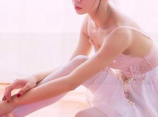 GIRLT果团网 – 美图不够？下载松果儿的制服，随时换装！