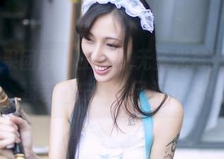 GIRLT果团网 – 王婉悠无圣光写真，女神降临，我差点忘了自己还在地球上！