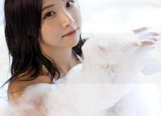 Habin夏彬(하빈)的比基尼攻击：比基尼已在，勇敢的你还不来分享？