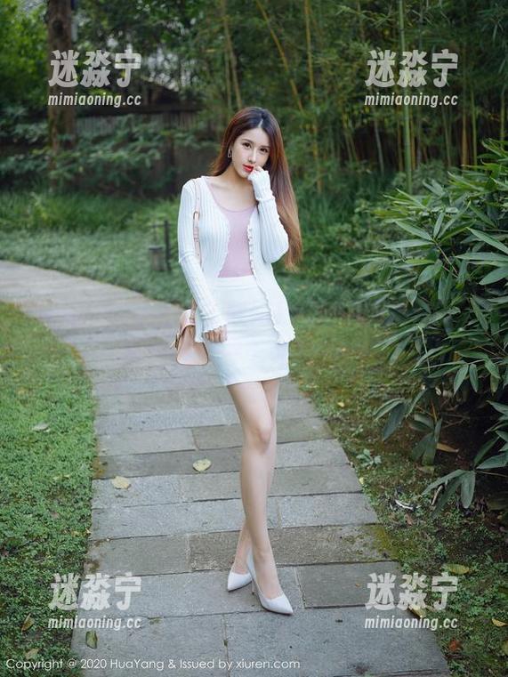 HuaYang花漾-欧阳LuLu HuaYang花漾 - 欧阳LuLu的双马尾写真,高清呈现一个可爱的宇宙。