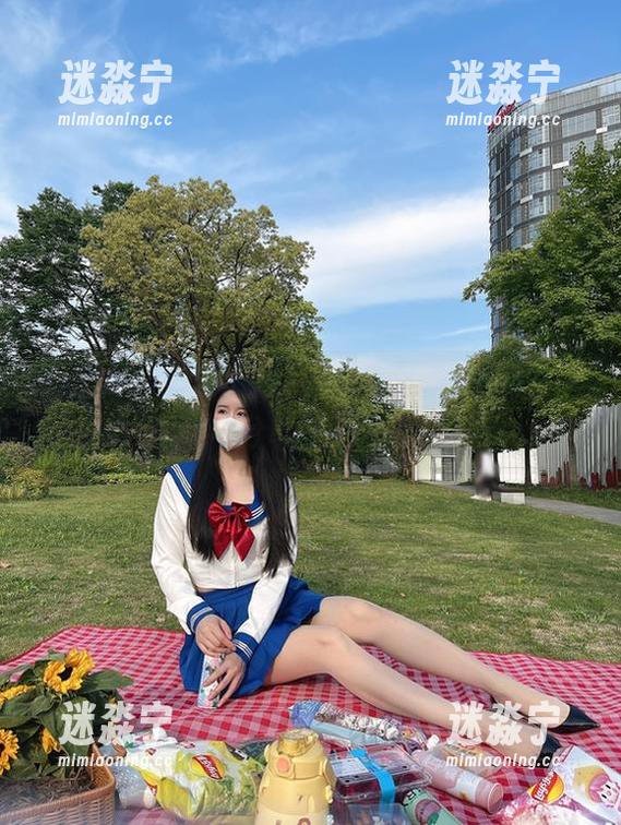 微密圈 - 专属于July芝岚的黑白小调——图库与分享的“双重奏”