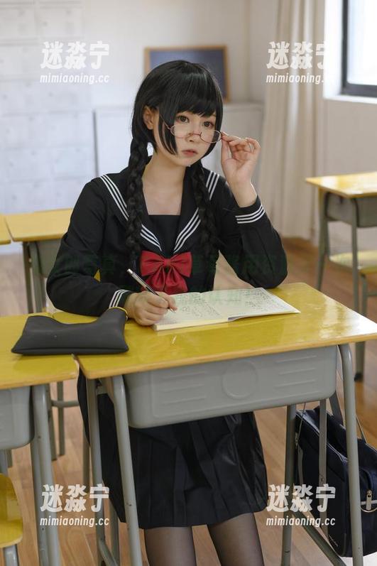 兔女郎写真，PAKI草莓酱用资源又一次刷新了我的认知！