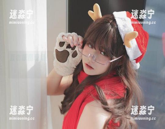 直击原图现场！Sira(시라)私房里的白丝，站的姿势比我走路都稳！