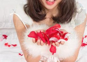 UGirls尤果网 – 尤娜娜的连衣裙美图，真是春天的野花开啊，精选必须来一波！