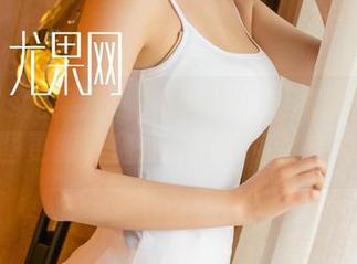 UGirls尤果网 – 禅叽zankii眼镜日常：原图更新，随便点开都可能中毒。