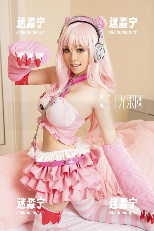 UGirls尤果网 - 黛熙儿的学妹角色反转大赛——值得下载的精彩原图！