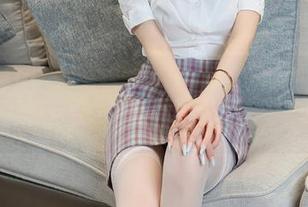 Xiuren秀人网 – 粉色写真大赏，UU酱的定制潮流随你后悔。