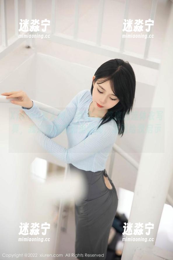Xiuren秀人网 - 看到z杯悠悠的连体衣写真，我决定在衣橱里翻翻，原图给我启示！