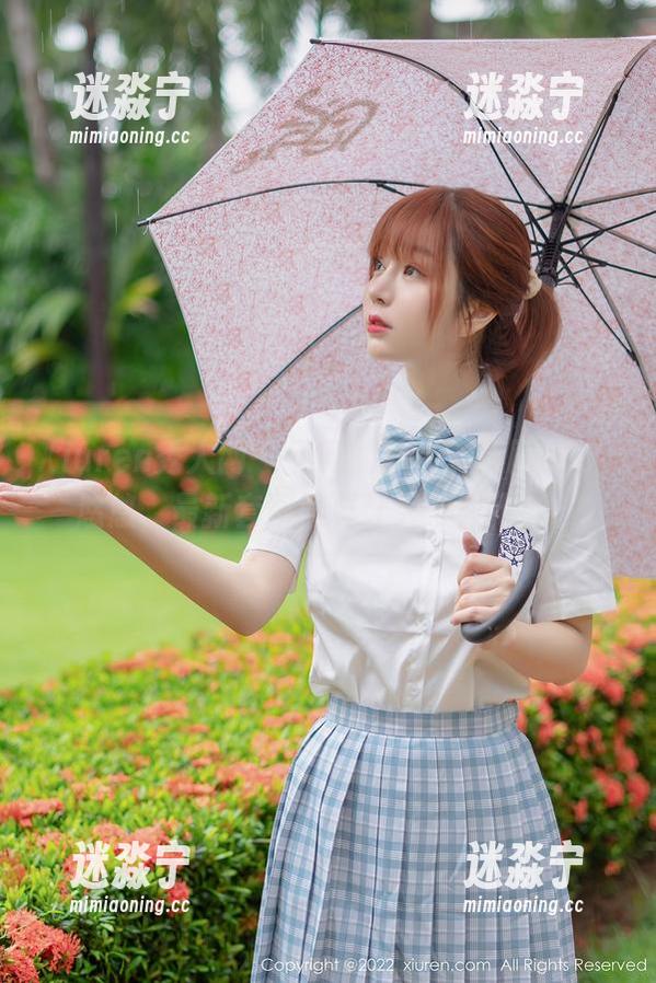 Xiuren秀人网-z杯悠悠 Xiuren秀人网 - 不同的丝袜,不同的z杯悠悠,最新套图照样让人欲罢不能。