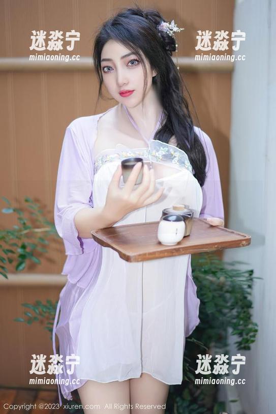 Xiuren秀人网-周慕汐fairy Xiuren秀人网 - 狭小阳台上的夏日私拍:这就是周慕汐fairy的日常写真吗?