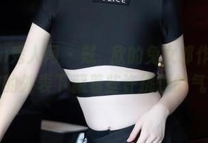 Xiuren秀人网 – 戴渃欣的兔女郎作品集，粉嫩的外表下藏着些许挑逗的气息。