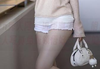 Xiuren秀人网 – 近距离接触，明日花桃桃的双人写真免费领悟好友默契的真谛！