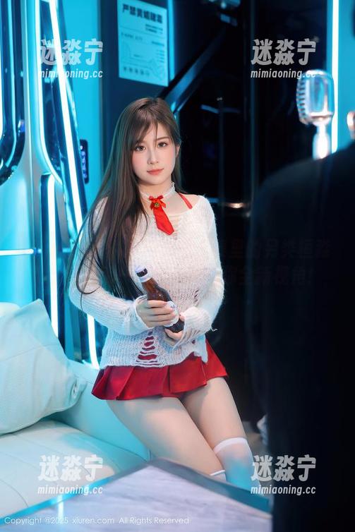 Xiuren秀人网 - 美图合集里的另类桓淼淼：职业装一波操作，给你全新视角！