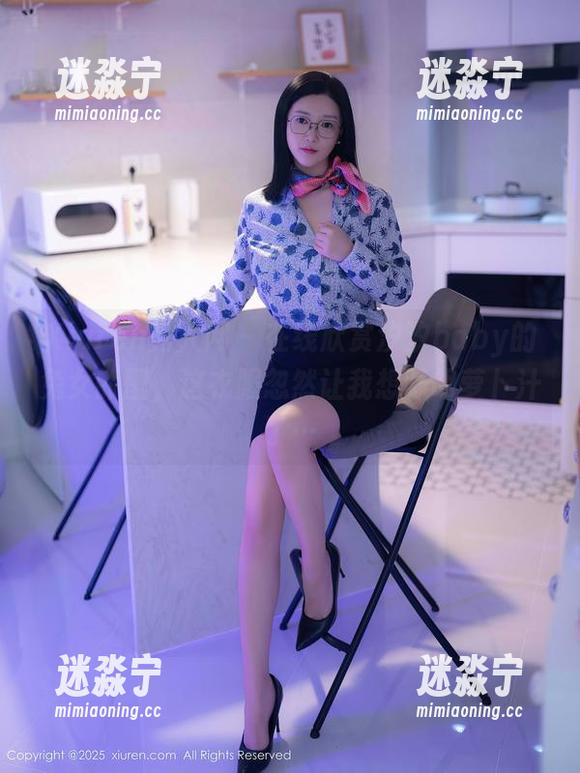 Xiuren秀人网-汐汐baby Xiuren秀人网 - 在线欣赏汐汐baby的兔女郎图,这衣服忽然让我想喝胡萝卜汁了…