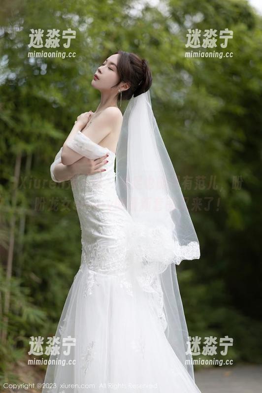 Xiuren秀人网-盼盼龙女sunny Xiuren秀人网 - 裸足也能很有范儿,盼盼龙女sunny的最新套图又来了!