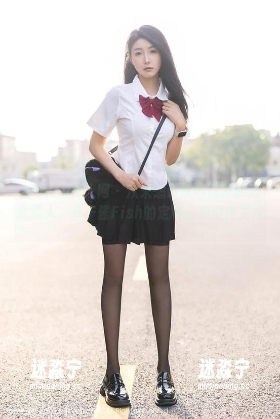 Xiuren秀人网-鱼子酱Fish Xiuren秀人网 - 从未想过双马尾度能如此撩人,鱼子酱Fish的定制图集值得关注。