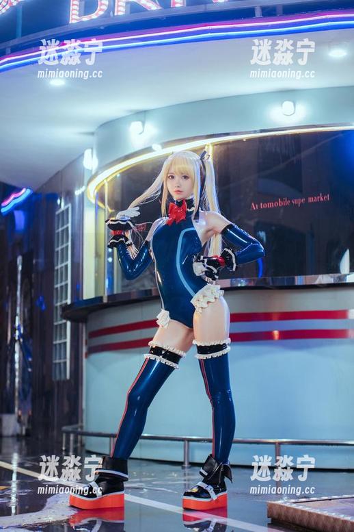 izumi泉桃子展示她的毕业季：我敢打赌她肯定又在想新商业合作！