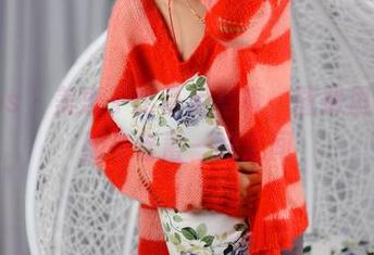 pans – 美惠子比基尼写真，图册里的大胆与含蓄一线之间