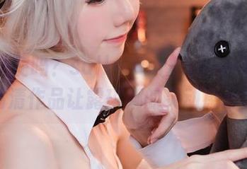 她是天使吗?sally dorasnow多啦雪的高清作品让露琪娜的灵动感超真实