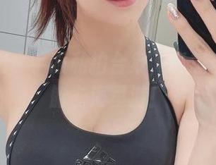 けん研的水手服私拍合集，真想坐她的小船去海里游！