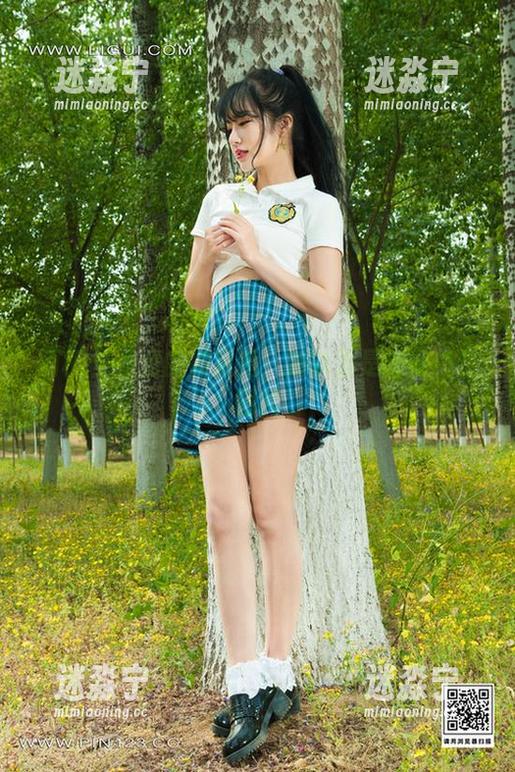 丽柜 - 小戈的裸足秀：别以为是随便免费图片