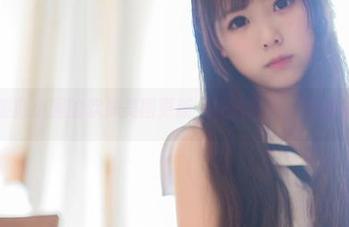 又一波向小圆的软妹美图更新，轻柔如风，细腻如梦。
