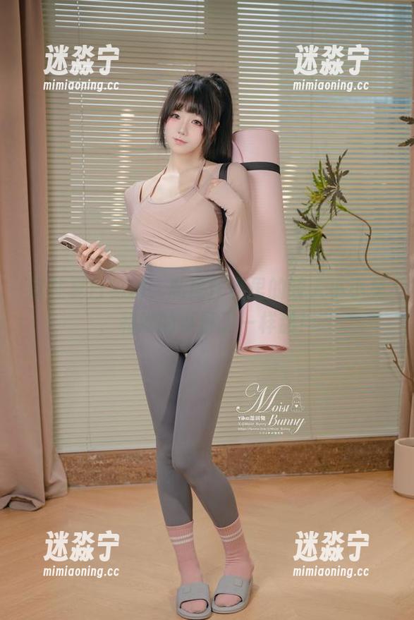 留住夏日秘境，私房作品里的咬人小小兔，和她的小日子一样甜！