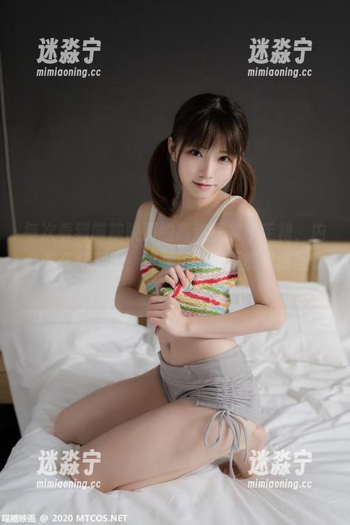 每次看到喵糖映画的高清居家水手裙，内心都在默默想，这裙子我能不能也请回家？