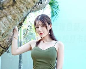 嗲囡囡 – 比基尼定制，情难自禁。陈舒羽的图片，就算你不穿也想打卡吧？