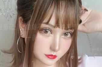 红丝带出街记：夏鸽鸽不想起床的高清写真，真的是拖了一条丝带公里上妆！