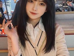 又一组大肉丸Amiee的JK作品，分享给你们，带上耳机慢慢欣赏。