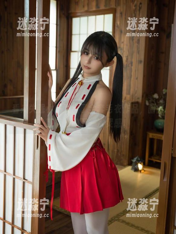 看来失眠小宁又出了全套毛衣作品，暗暗期待她的下一次灵感。