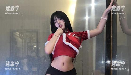 微密圈 - 写真站半年一聚，中秋女仆“小优优子”原图送你免费！
