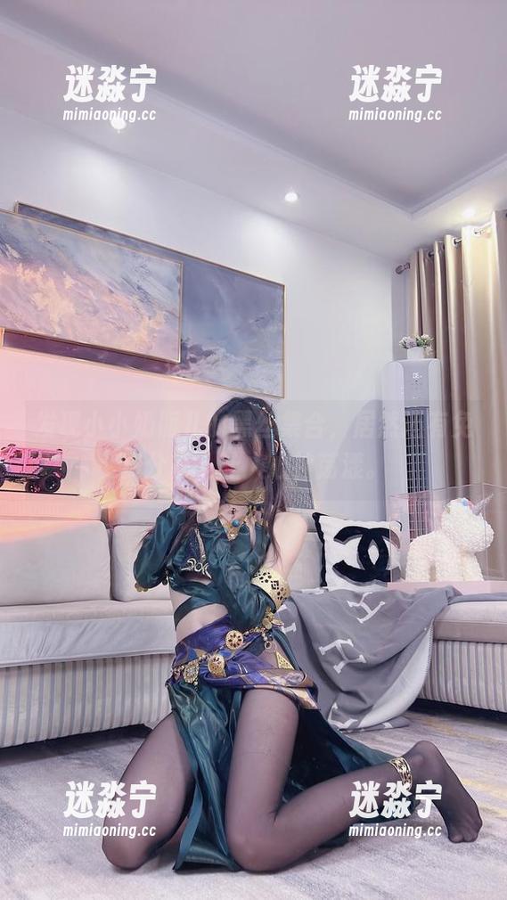 发现小小奶瓶儿的黑丝集合，居然还有免费分享，让人心神荡漾。