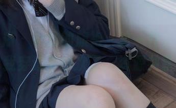少女秩序 – 小鱼的旗袍：这一件，我就不告诉你我穿过多少次了，资源共享中……