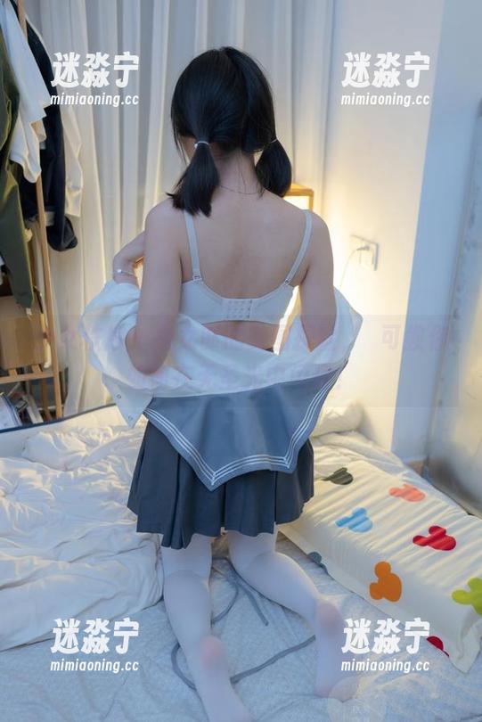 少女秩序 - 兔女郎的美图探险，晞可教你如何在无圣光中闪耀！