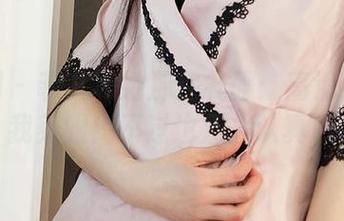 尤果网 – 菲儿和她那件礼服：高清照片给我养眼！不过也别太认真哦