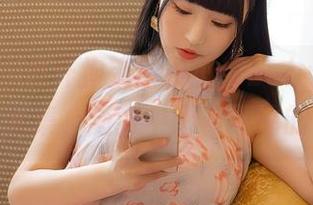 尤蜜荟 – 抛开拘束！樱小白baby的睡衣美图合集，随意中透着不羁的美。