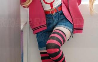 幼水铃衣的绝美足部套图，下载后小心别被撩！