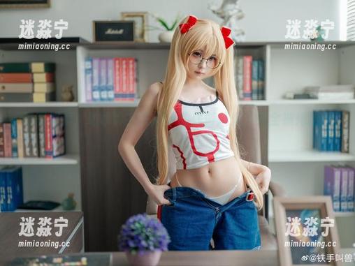 原图解读：幼水铃衣在周末的郊游风景，完全被她给抢了风头。