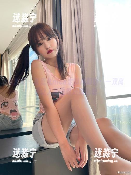 张思允nice 微密圈 - 张思允nice定制高跟鞋:一双高到让人不敢靠近的心思