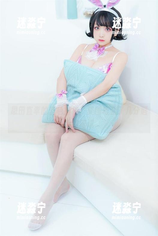 恩田直幸的蓝色旗袍，美图巧合了几分唇舌的味道
