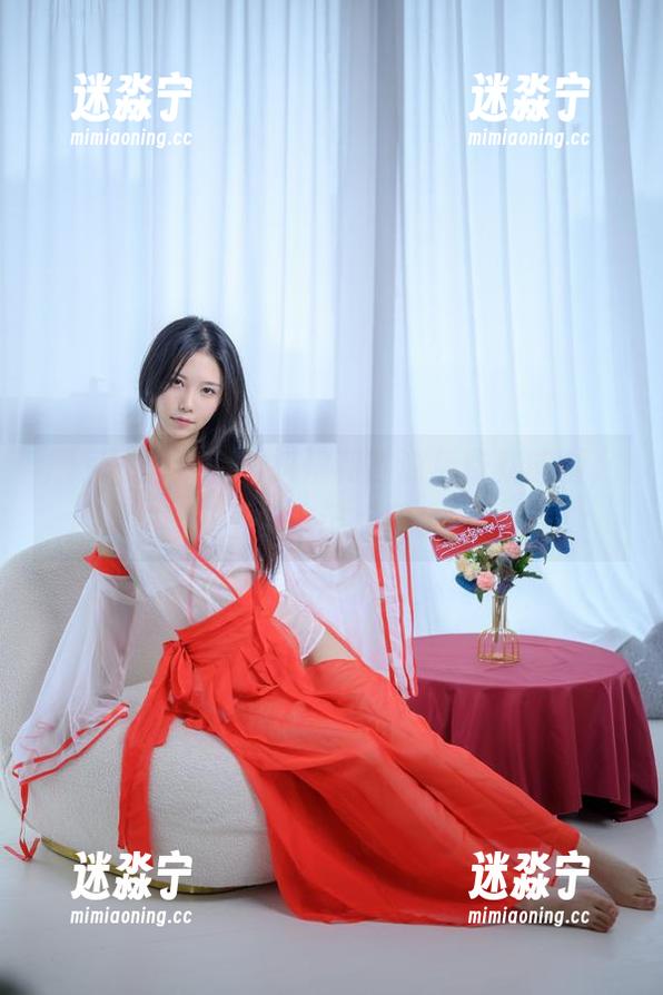 居家写真新篇，抖娘利世说免费就能看，还不能忘记点赞哦！