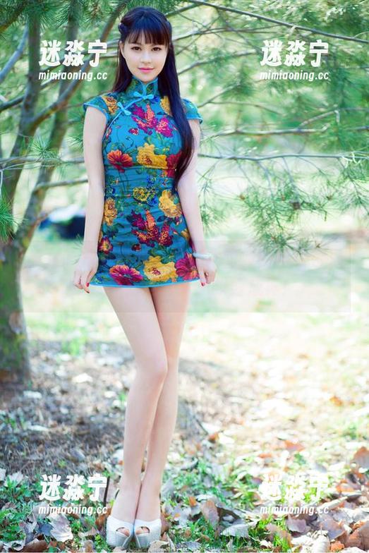 推女郎-松果儿 推女郎 - 别眨眼!松果儿的体操服图包只要分享,运动梦想即刻成真!