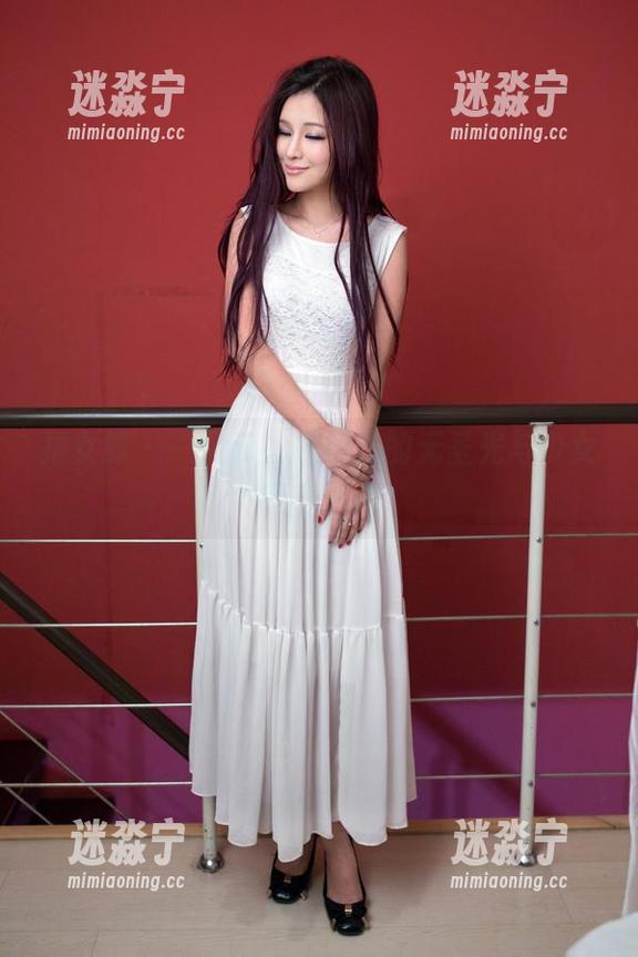 推女郎 - 一朵云，松果儿的无圣光与少女写真碰撞