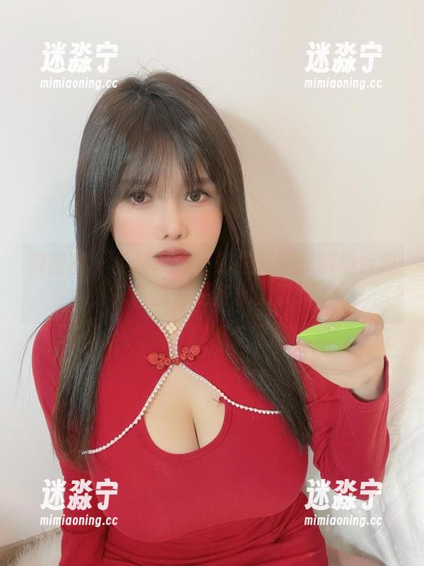 微密圈 - 免费又好看的是可馨吖旅拍合集，充其量也是条水上漂流。