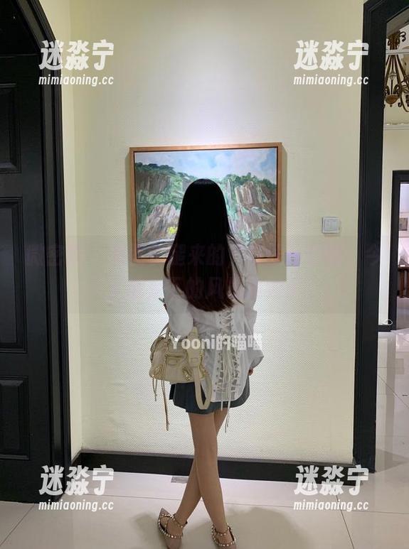 微密圈 - 美图长腿来的，在线有你喵，今天又被足下的风景晃到了。