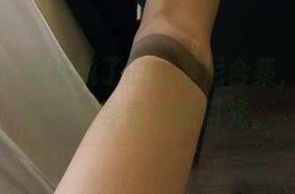 微密圈 – 看桃脱了的比基尼合集，小心翼翼地引导着你的目光。