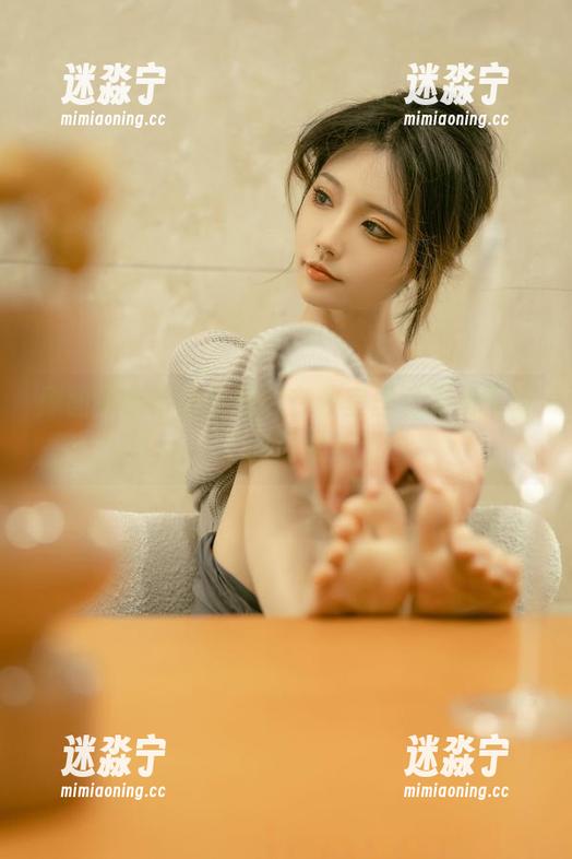 原图直击：桃良阿宅在教室里“无所事事”的日常！